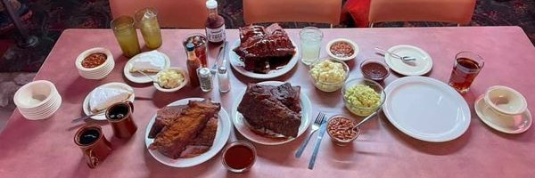 Leonard's Pit Barbecue banner