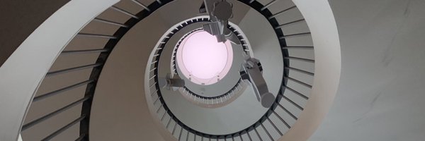 serve_vivien Profile Banner