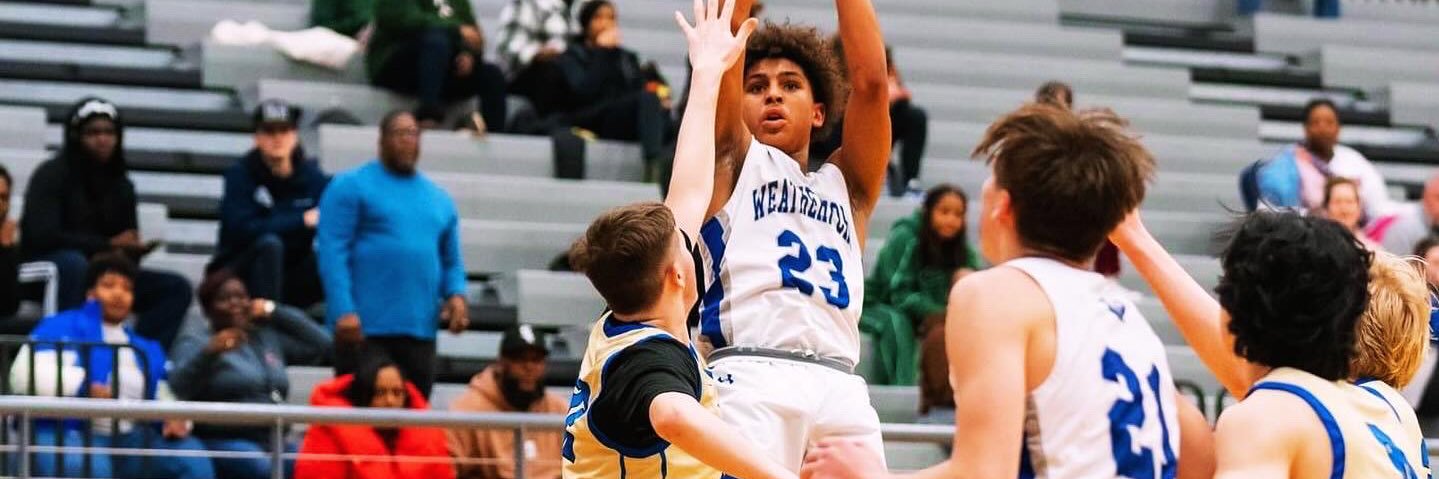 Deshaun Lewis banner