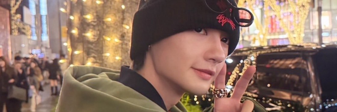 vyq73's profile banner image