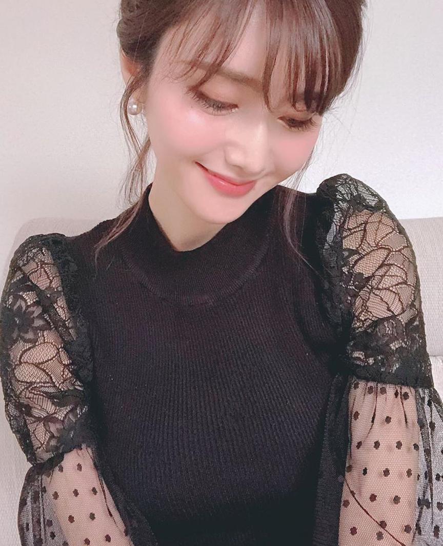 高山 蓝 🍑 banner