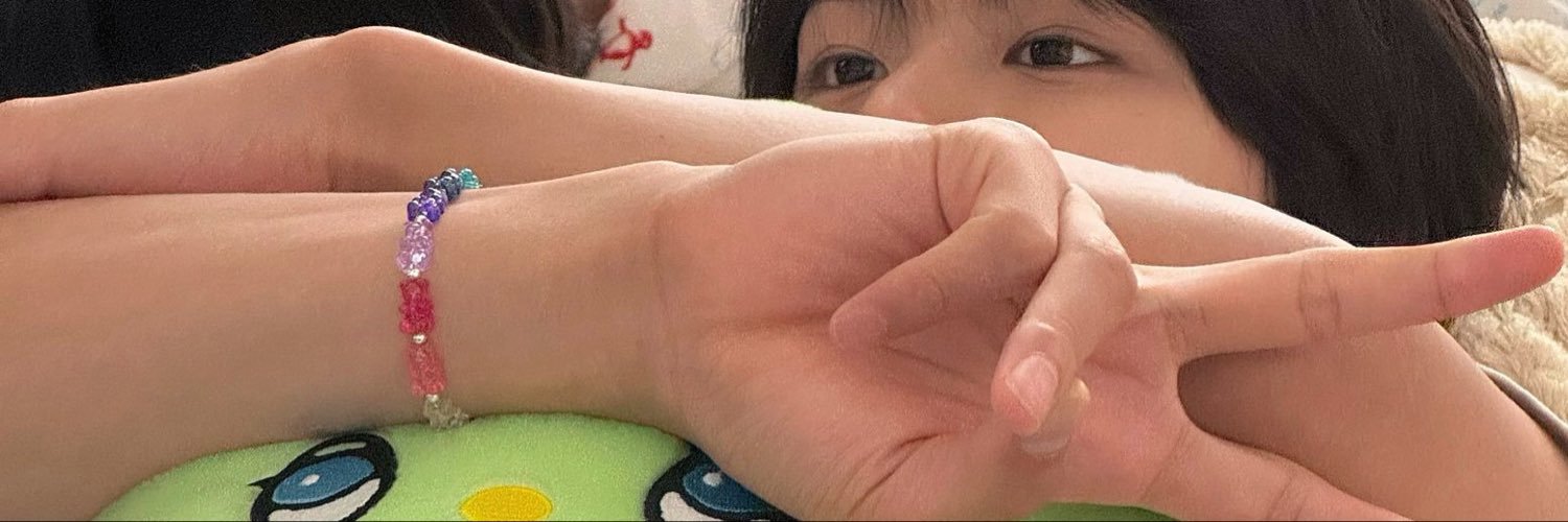 ___hhh24's profile banner image