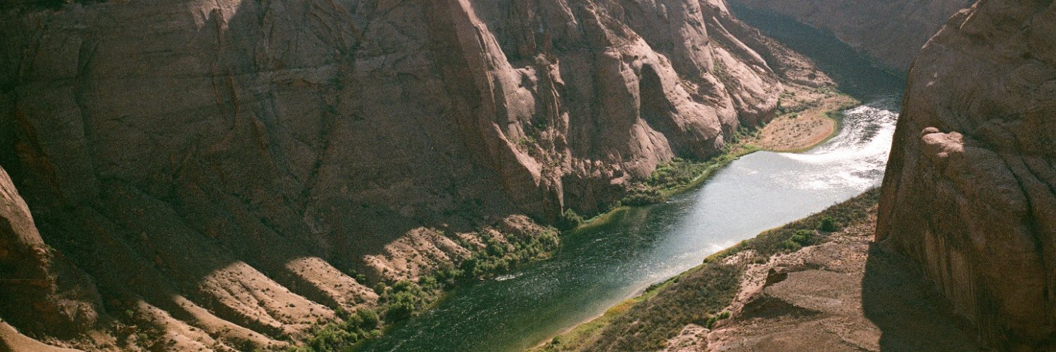 naveednaficy's profile banner image