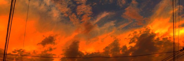 LuciaSantaMaria Profile Banner