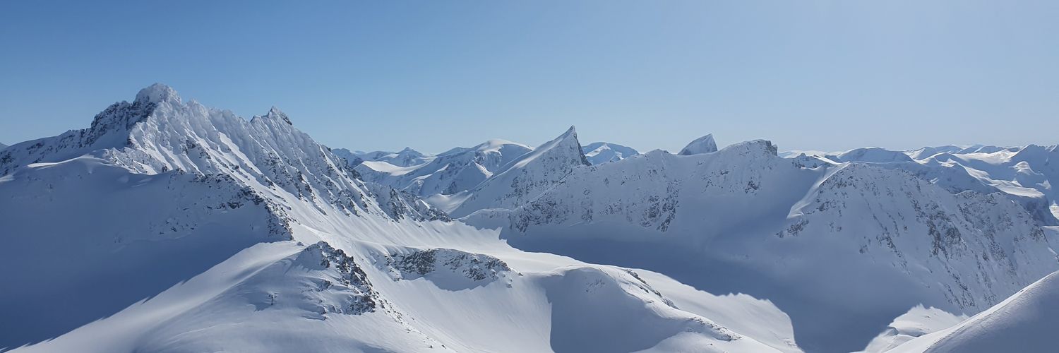 Henriette_UE's profile banner image