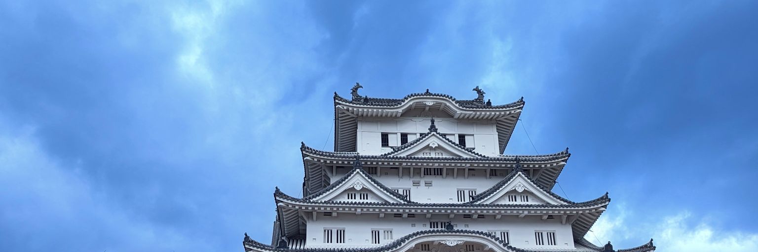 神官クリプト banner