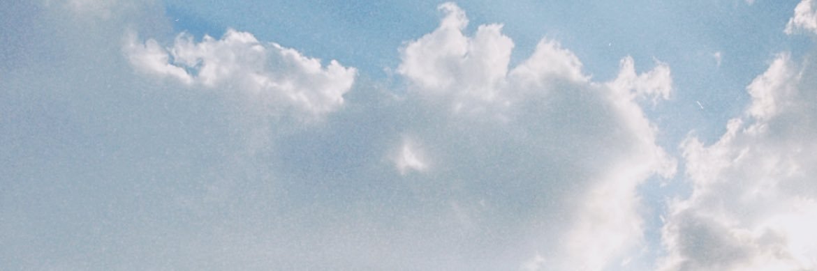 ____em011's profile banner image