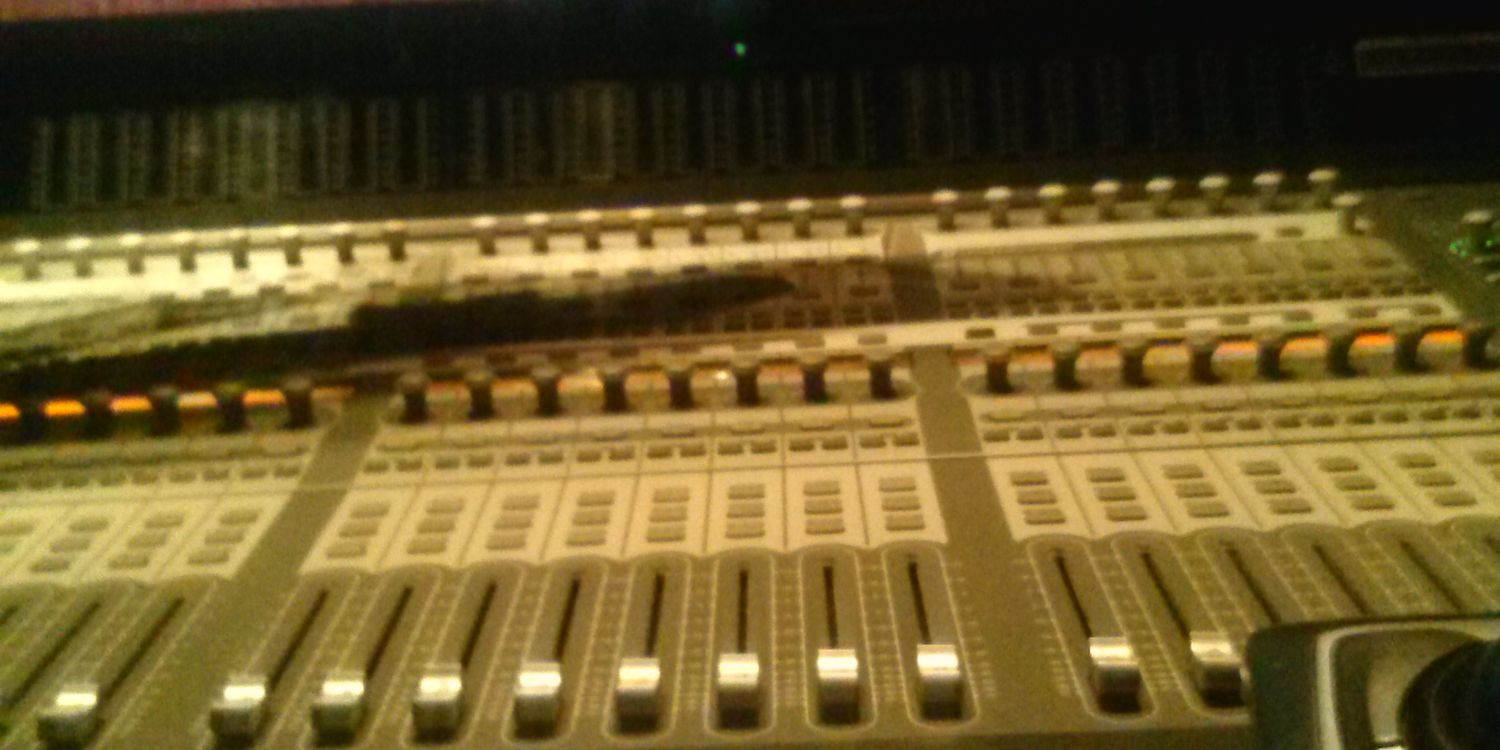 Venor Y. banner