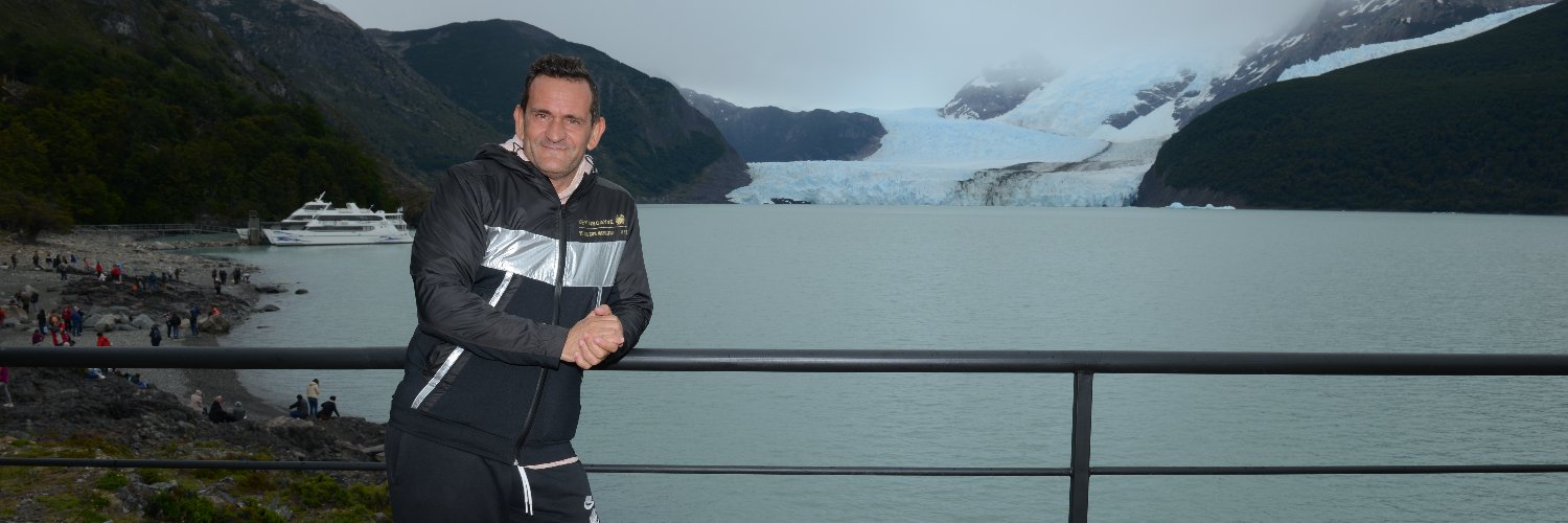 rserrats's profile banner image