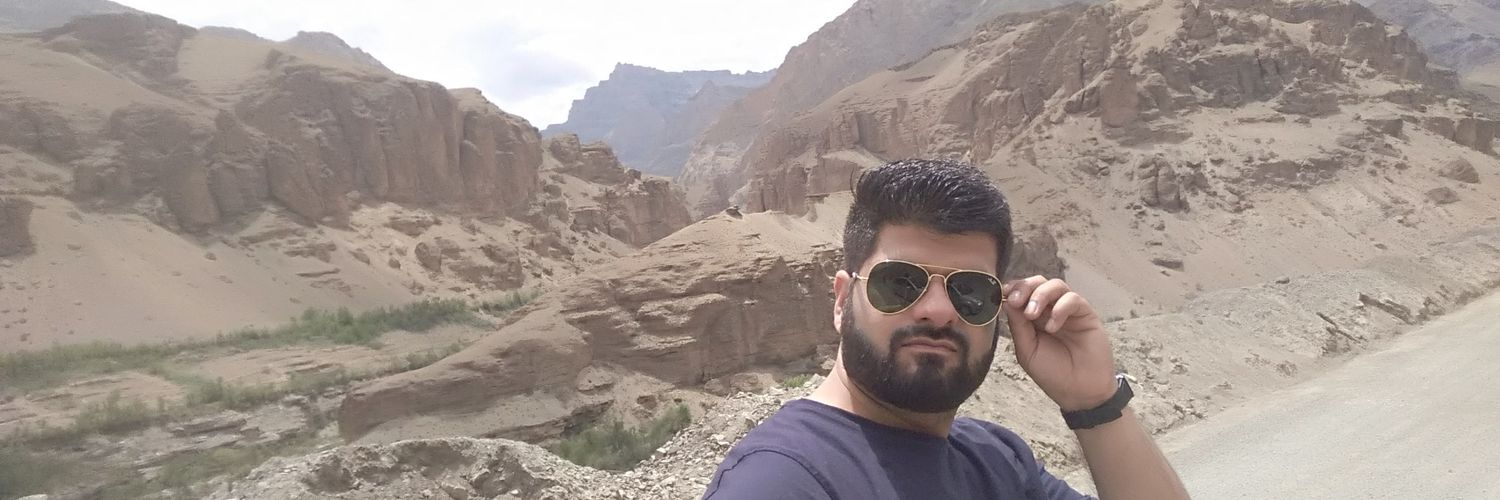 rahylz's profile banner image