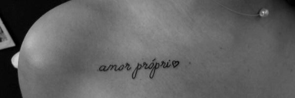 Andreia1428's profile banner image