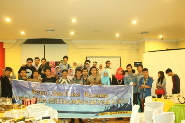 Alumni SMA MUTU 2011 banner