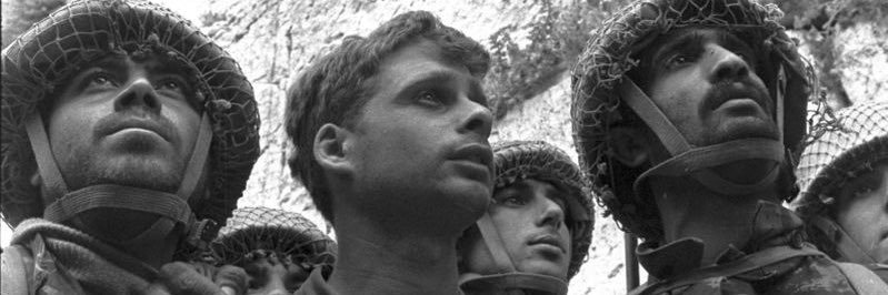 ialiphas's profile banner image