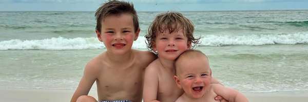 wesholcombe14 Profile Banner