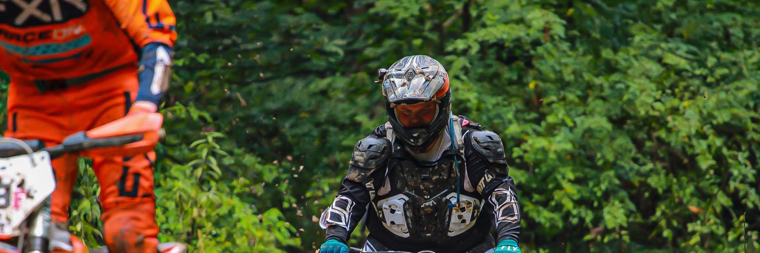 devonyford's profile banner image