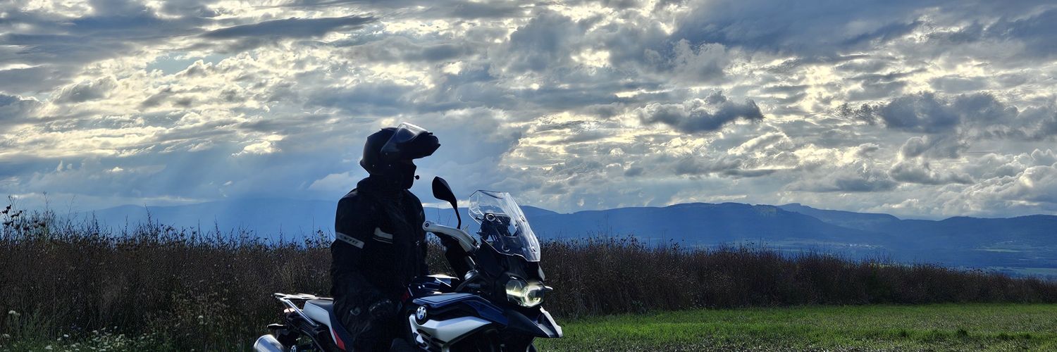 Finito☃️❄️ banner