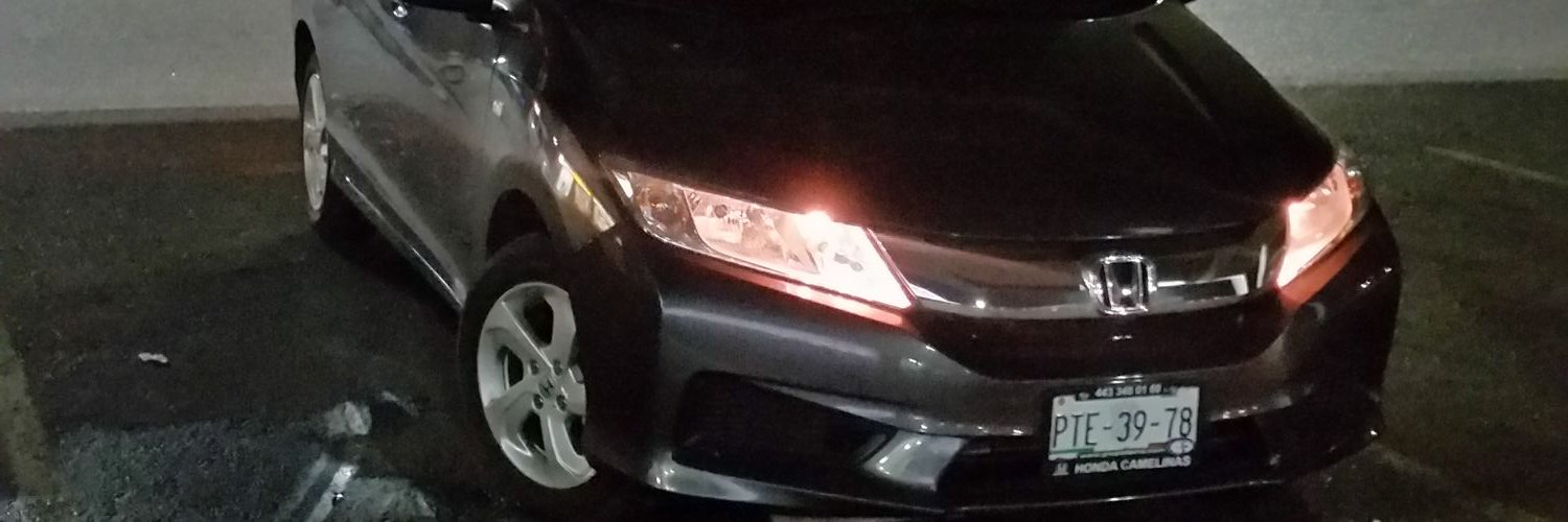 GALLOMENA's profile banner image