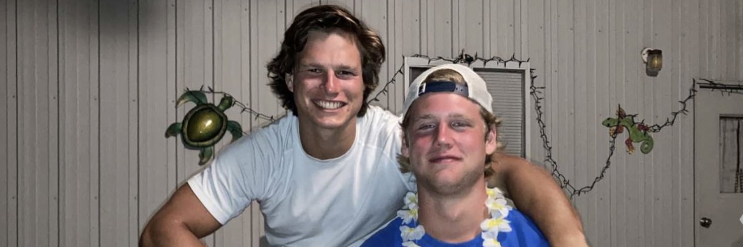 parkerflorea's profile banner image
