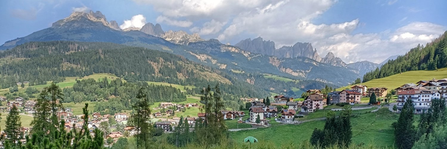 FGiust's profile banner image
