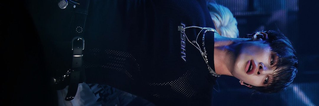 t.'s banner
