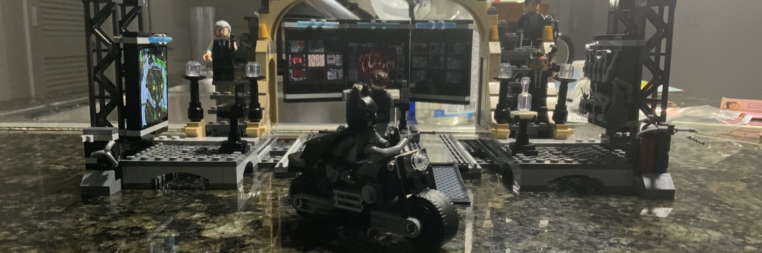 Mr. Fan Favorite banner