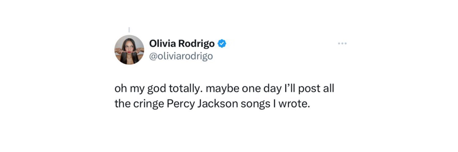 maría ໑̣ sevEN banner