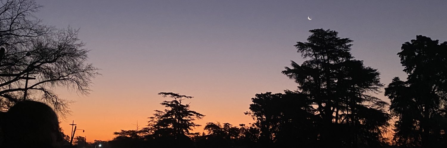 sol_carpio_'s profile banner image