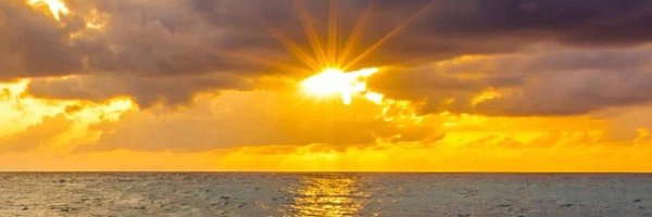 thinanaxsah's profile banner image