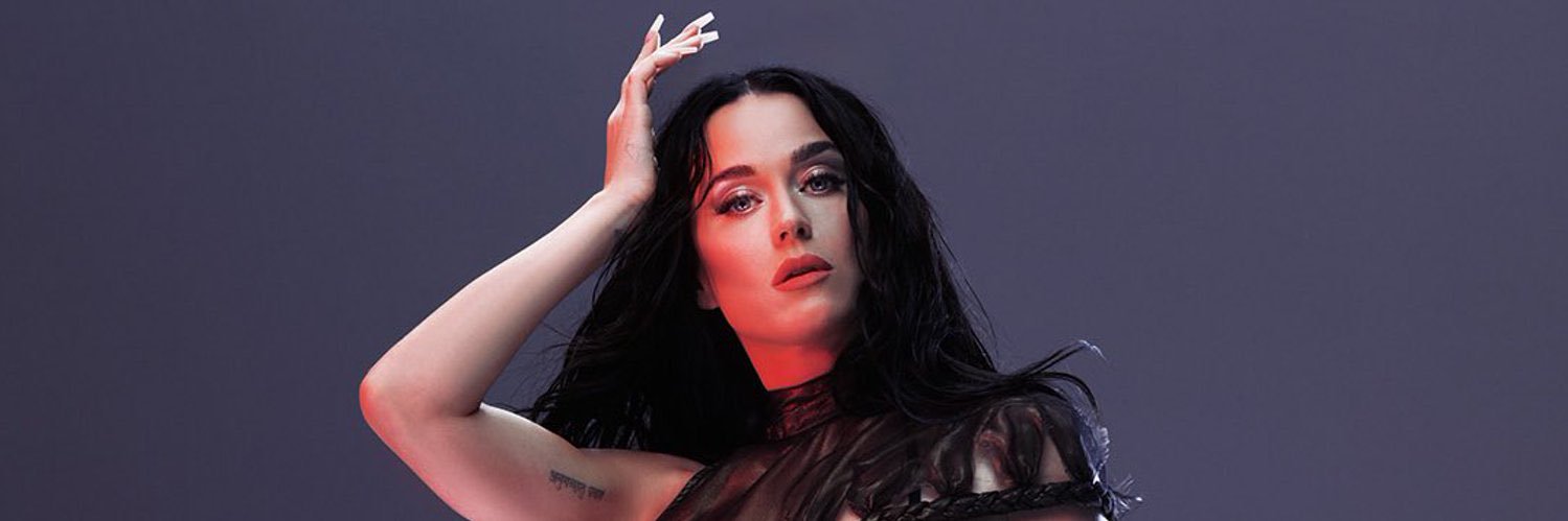 ivanaxgomez's profile banner image