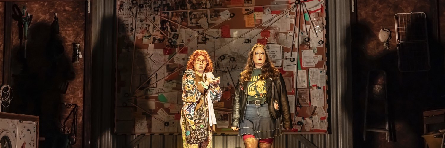 Bronté Barbé banner