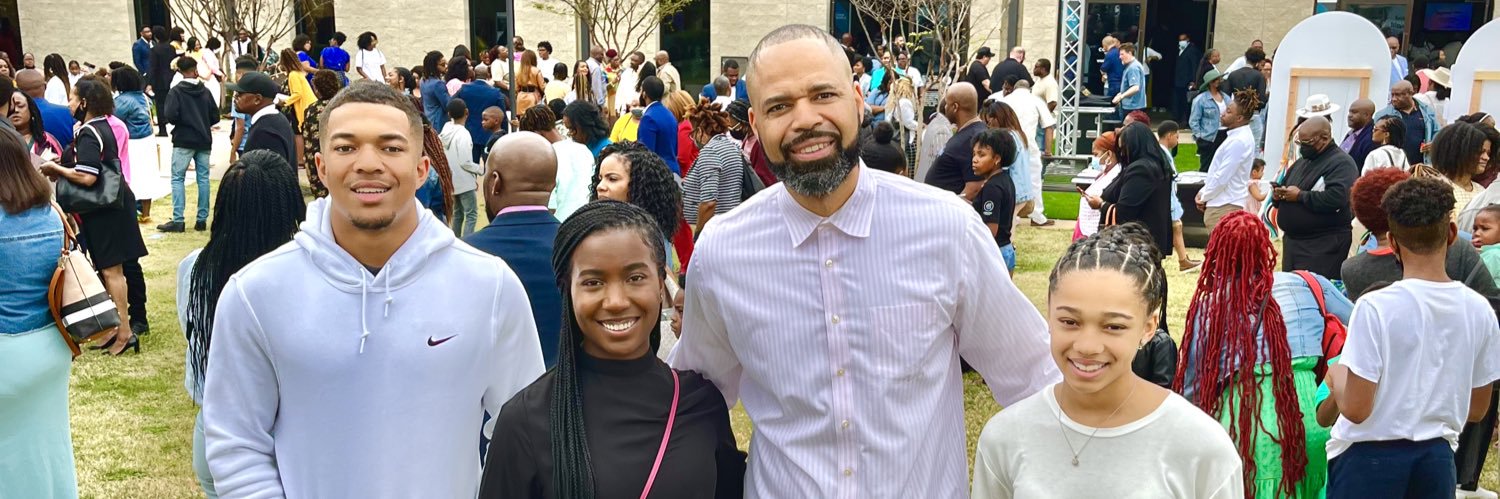 Metric D. Manning banner