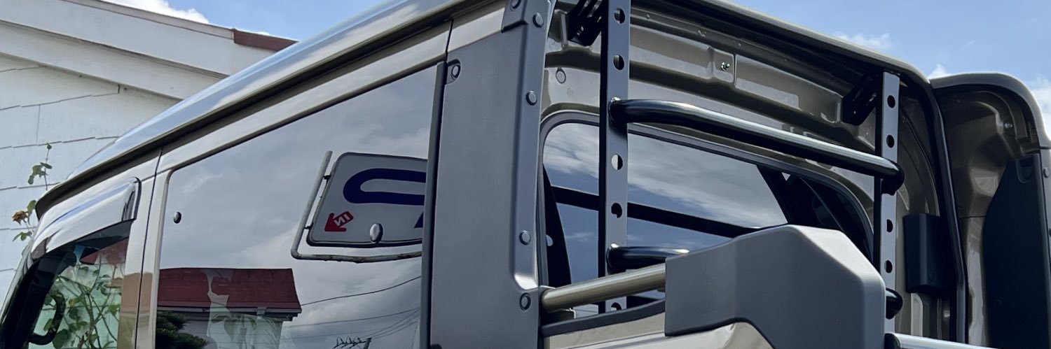 デッキバン男 banner