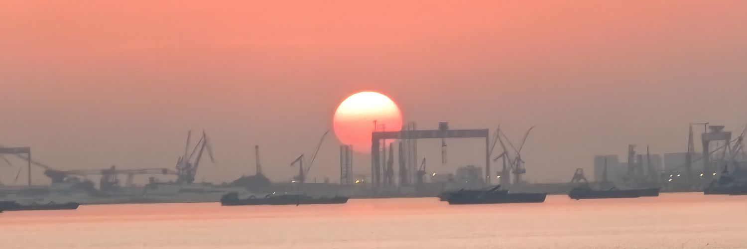 网瘾太重被电击 banner