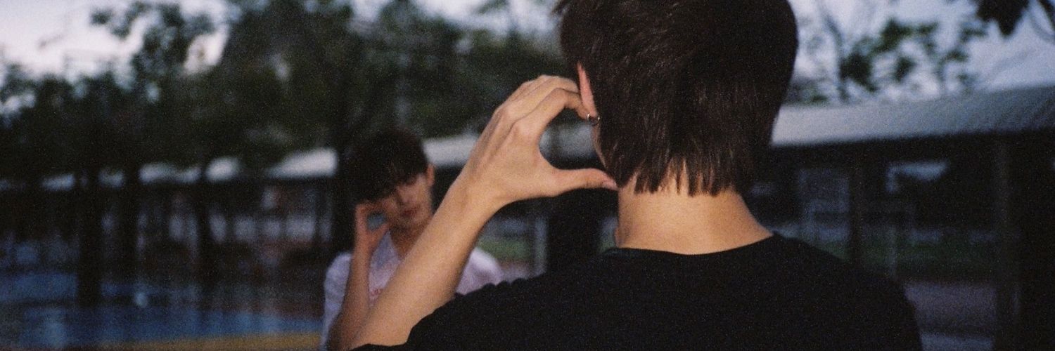 ꜰɪʏᴀ °• DWY bz :( banner