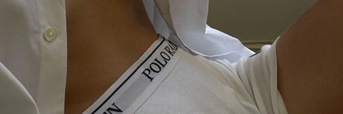 M banner