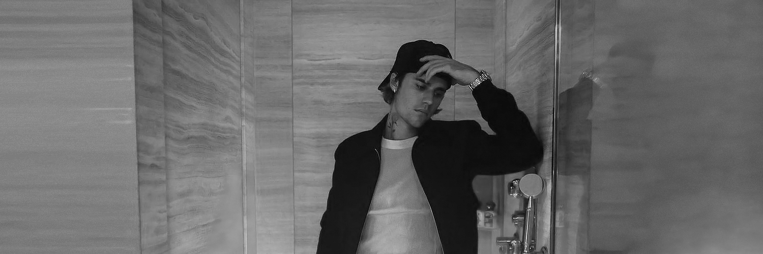 holyvillegas's profile banner image