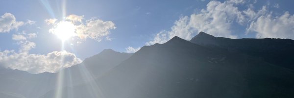Carodej_ Profile Banner