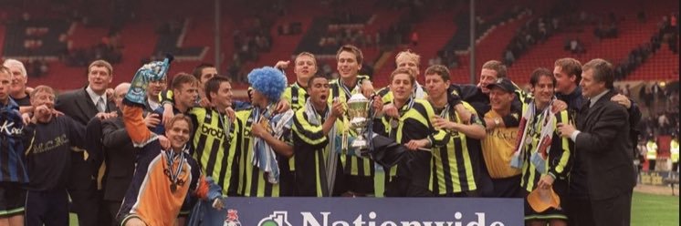 Jonny 🇬🇧 banner