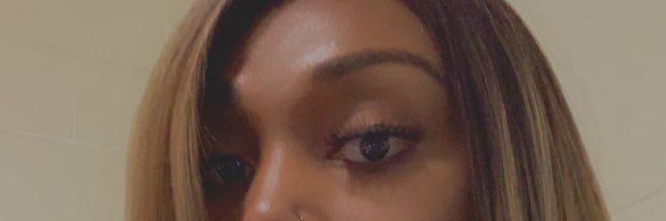 tphinazee's profile banner image