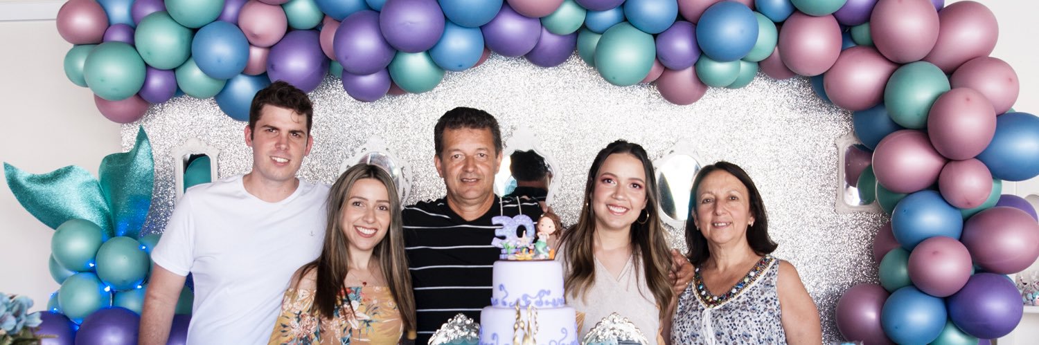 __cahcastro's profile banner image