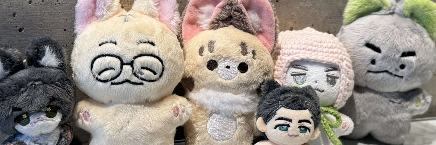 𝑊𝐻𝐴𝑇🦈 banner