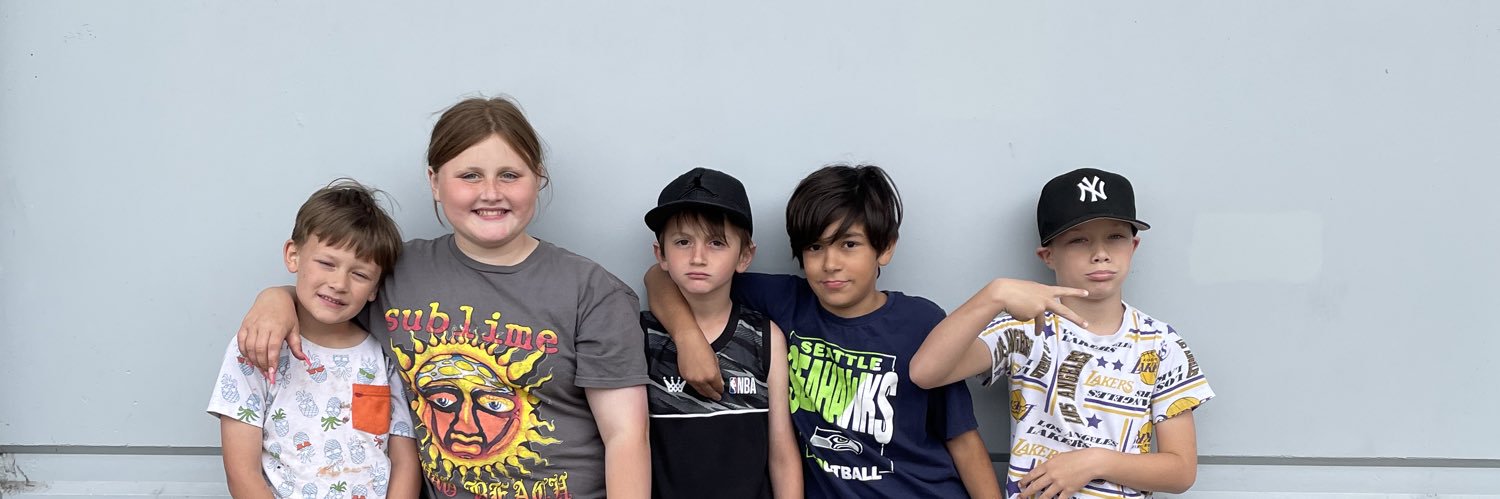 baileyaloni's profile banner image