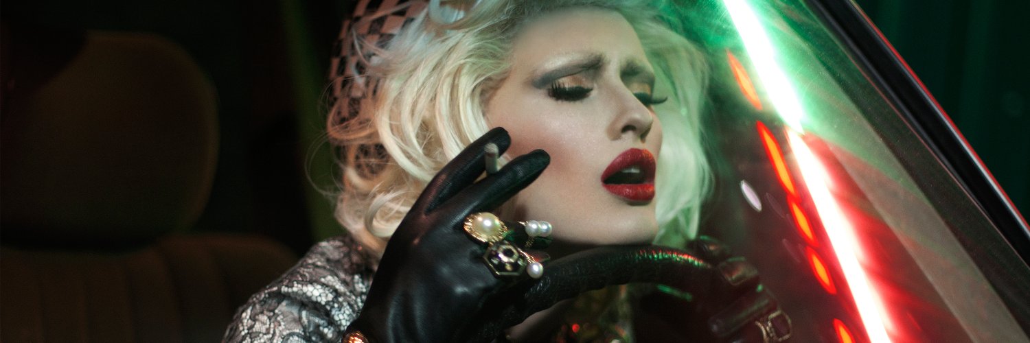 fantasywomennft's profile banner image