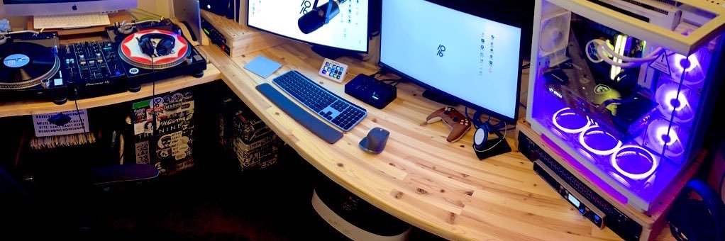 LumiChannel's profile banner image