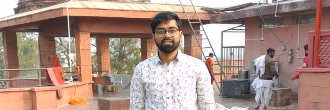 vickyphule's profile banner image