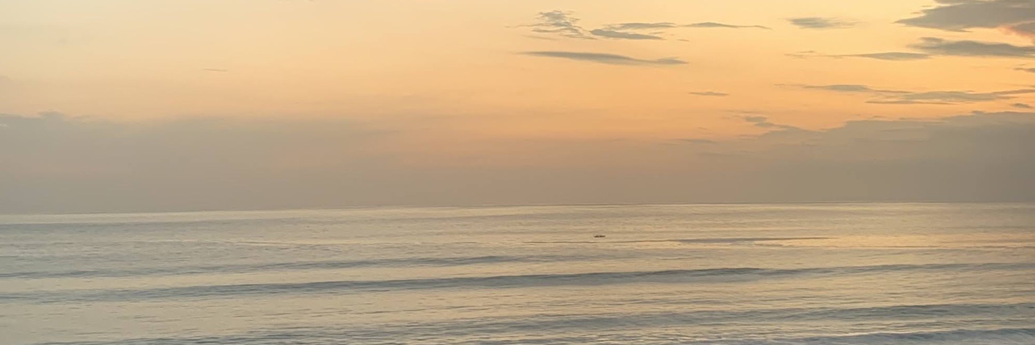 moonszz7's profile banner image