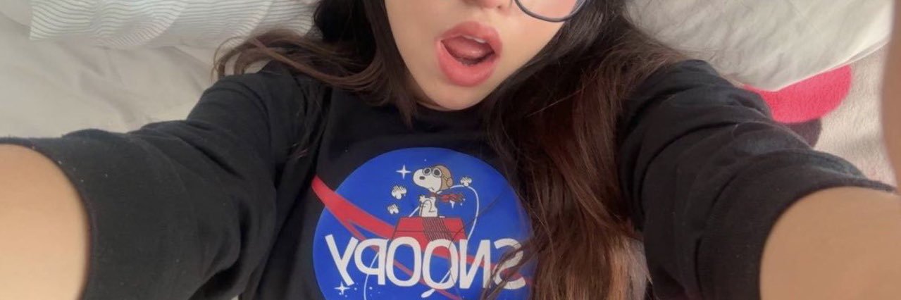 nuttysofia's profile banner image
