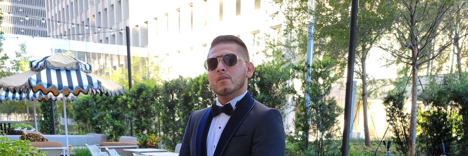 Israel Guerra banner