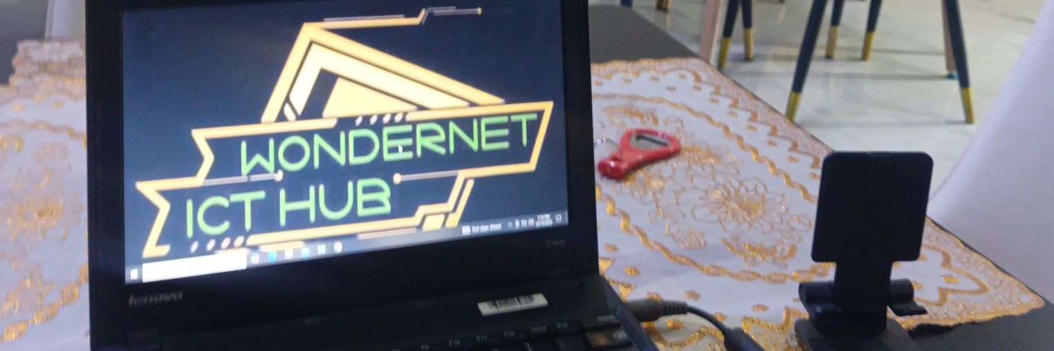 1dernet's profile banner image