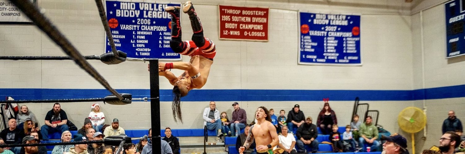 M.I.T (Mr.Intellectual Tavius) banner